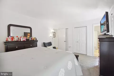 Bedroom - 11571 Lantern Ln, Waldorf, MD 20601 photo 12 of 13