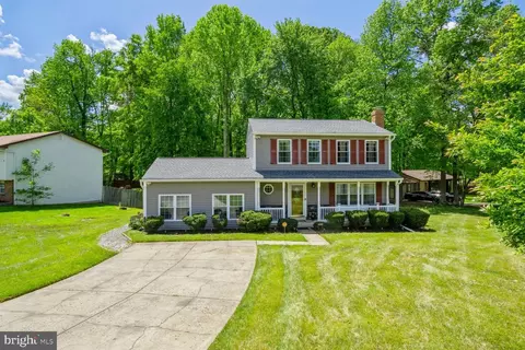 Exterior - 11571 Lantern Ln, Waldorf, MD 20601 photo 3 of 15