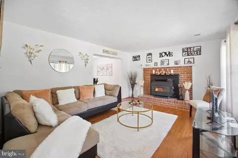 Other - 11571 Lantern Ln, Waldorf, MD 20601 photo 1 of 11