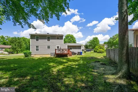 Exterior - 11571 Lantern Ln, Waldorf, MD 20601 photo 12 of 15