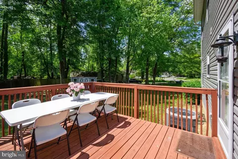 Exterior - 11571 Lantern Ln, Waldorf, MD 20601 photo 5 of 15