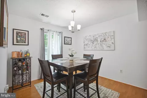 Dining - 11571 Lantern Ln, Waldorf, MD 20601 photo 3 of 3
