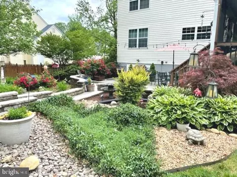 Exterior - 1205 Cornwall Dr, La Plata, MD 20646 photo 12 of 15