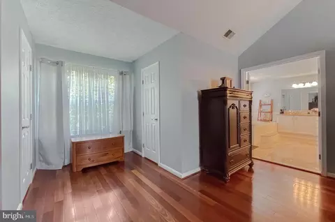 Entry Way - 1205 Cornwall Dr, La Plata, MD 20646 photo 10 of 13