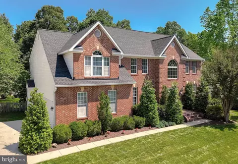 Exterior - 1205 Cornwall Dr, La Plata, MD 20646 photo 2 of 15