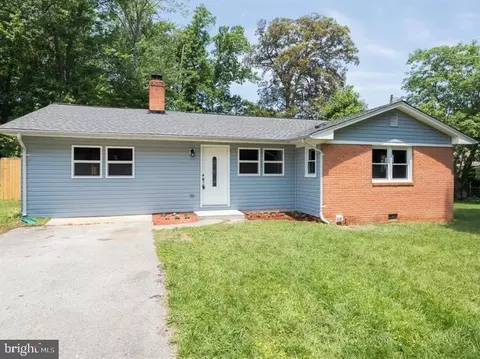 11 Leslie Dr, Indian Head, MD 20640