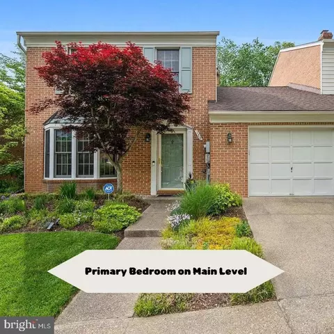 122 Huckleberry Dr, La Plata, MD 20646