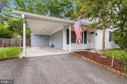 1106 Hamlin Rd, Waldorf, MD 20602