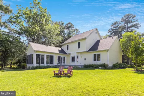 Exterior - 11702 Wollaston Cir, Swan Point, MD 20645 photo 2 of 11