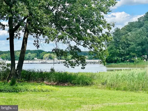 View/Area - 11702 Wollaston Cir, Swan Point, MD 20645 photo 3 of 6