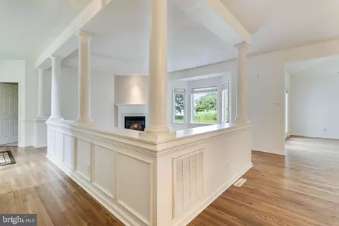 Living - 11702 Wollaston Cir, Swan Point, MD 20645 photo 6 of 8