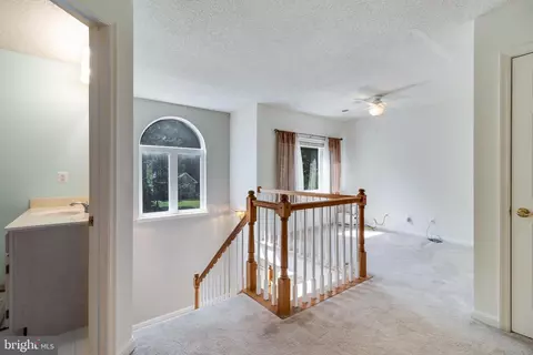 Entry Way - 11702 Wollaston Cir, Swan Point, MD 20645 photo 8 of 10