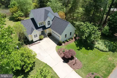 View/Area - 11702 Wollaston Cir, Swan Point, MD 20645 photo 2 of 6