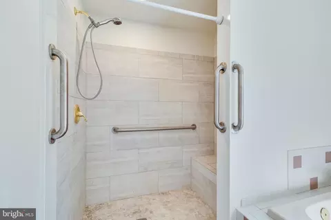 Bath - 11702 Wollaston Cir, Swan Point, MD 20645 photo 4 of 4