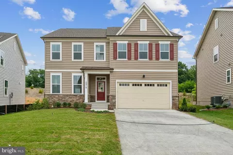 10018 Selkie Ln, Waldorf, MD 20601