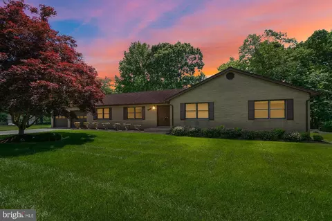 117 Tanager Ct, La Plata, MD 20646