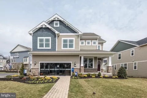 5180 Newport Cir, White Plains, MD 20695