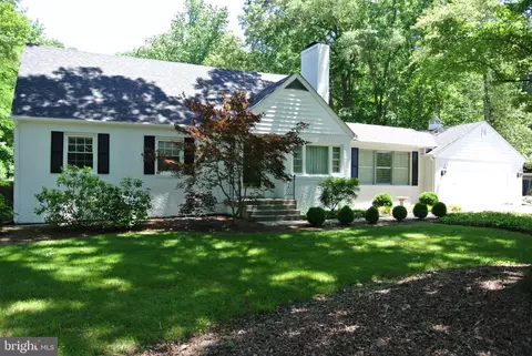 6320 Hawthorne Rd, La Plata, MD 20646