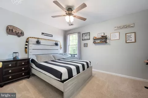 Bedroom - 7680 Logging Ln, Indian Head, MD 20640 photo 3 of 5