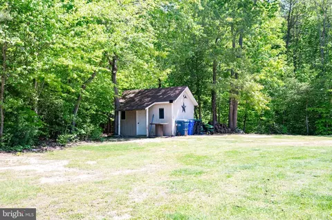 Exterior - 7680 Logging Ln, Indian Head, MD 20640 photo 4 of 9