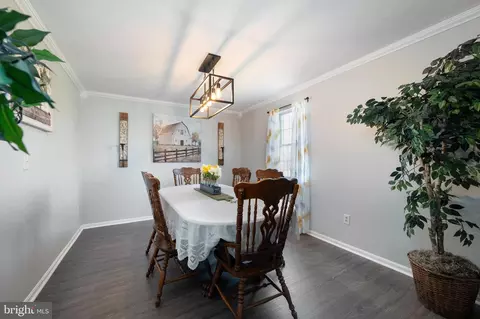 Dining - 7680 Logging Ln, Indian Head, MD 20640 photo 2 of 2