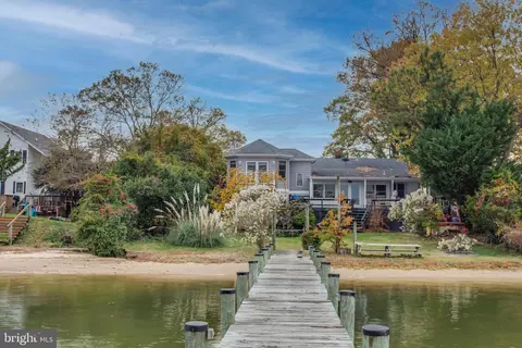 14974 Potomac River Dr, Cobb Island, MD 20625