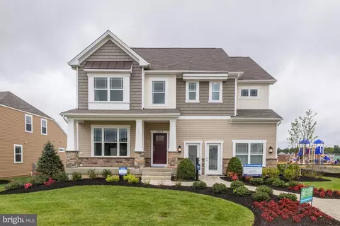 5843 St David Dr, White Plains, MD 20695