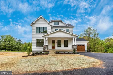2800 Deer Creek Ct, Indian Head, MD 20640
