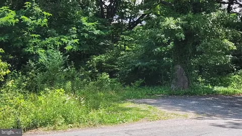 Lot 20 Blk 2 E Waldorf Montgomery Lane, Waldorf, MD 20601 photo 2
