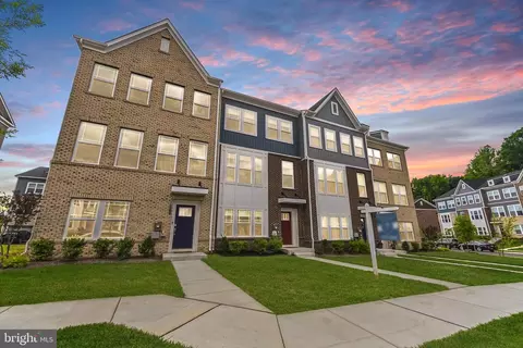 6921 Waterbury Pl, Bryans Road, MD 20616