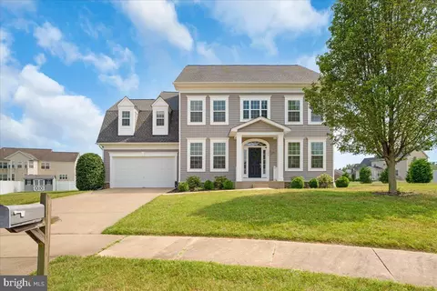 105 Hayfield Ct, La Plata, MD 20646