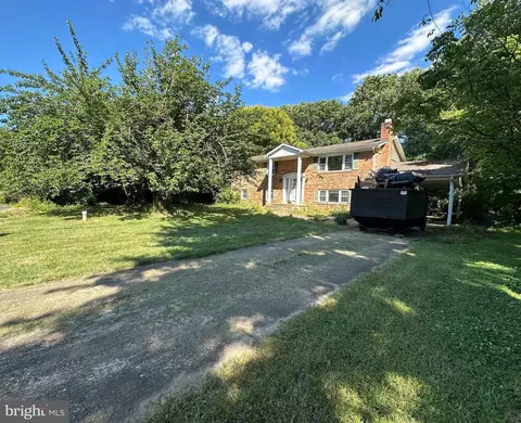 7660 Kent Dr, Charlotte Hall, MD 20622
