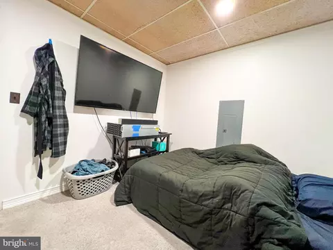 Bedroom - 2000 All Hallows Ct, Waldorf, MD 20602 photo 3 of 11