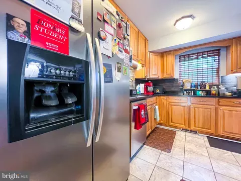 Kitchen - 2000 All Hallows Ct, Waldorf, MD 20602 photo 2 of 9