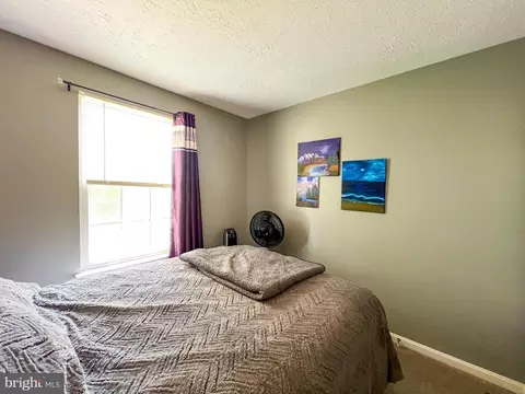 Bedroom - 2000 All Hallows Ct, Waldorf, MD 20602 photo 8 of 11