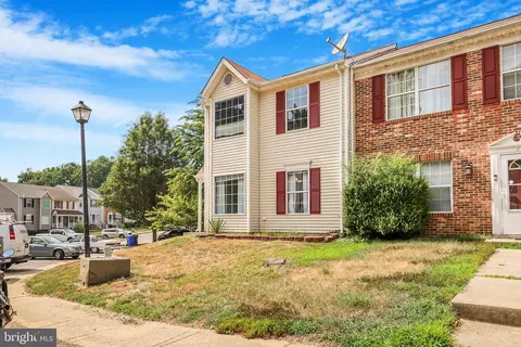206 Charleston Ct, La Plata, MD 20646
