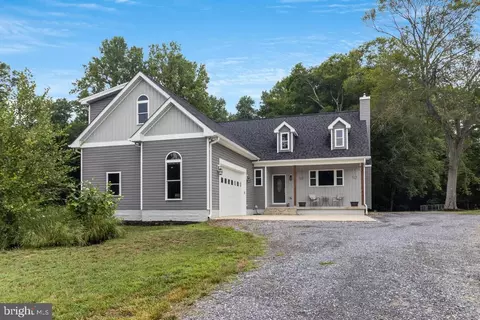 7750 Hawthorne Rd, La Plata, MD 20646