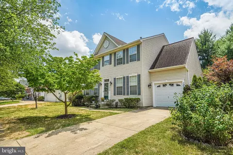 10979 Stella Ct, Waldorf, MD 20603