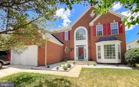 12053 Bayswater Ct, Waldorf, MD 20602