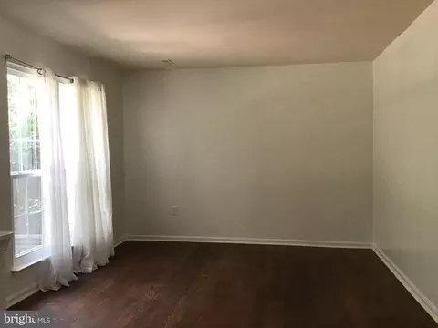 4453 Eagle Ct, Waldorf, MD 20603 photo 3