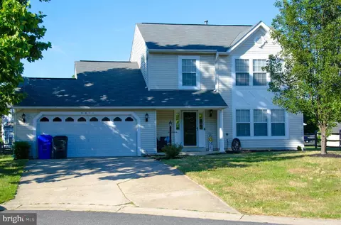 5011 Sailfish Ct, Waldorf, MD 20603
