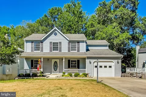 6333 Porcupine Ct, Waldorf, MD 20603