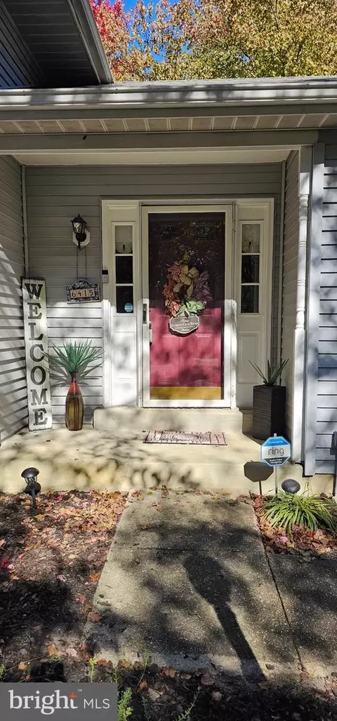 6415 Bear Ct, Waldorf, MD 20603