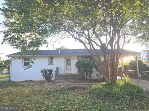 7255 Benedict Ave, Benedict, MD 20612