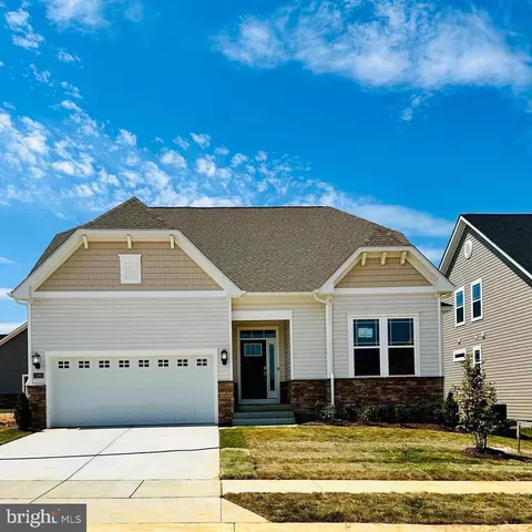 5393 Canyonlands St, White Plains, MD 20695
