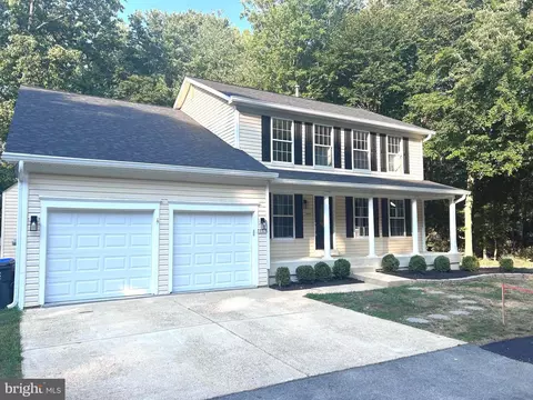 11178 Carroll Dr, Waldorf, MD 20601