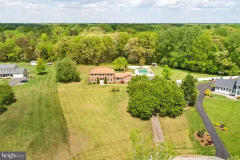 12240 Manor Ct, La Plata, MD 20646