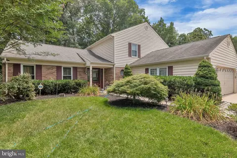 2148 Duckwalk Ct, Waldorf, MD 20602