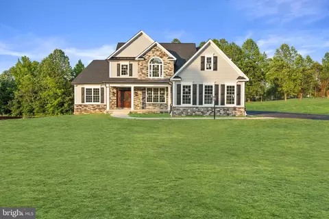 5894 Hardwick Ct, Hughesville, MD 20637