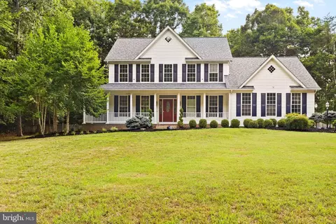 15710 Cloverleaf Ct, Hughesville, MD 20637